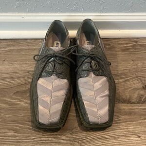 Hugo Vitelli size 11 silver/gray Men's Dress Shoes